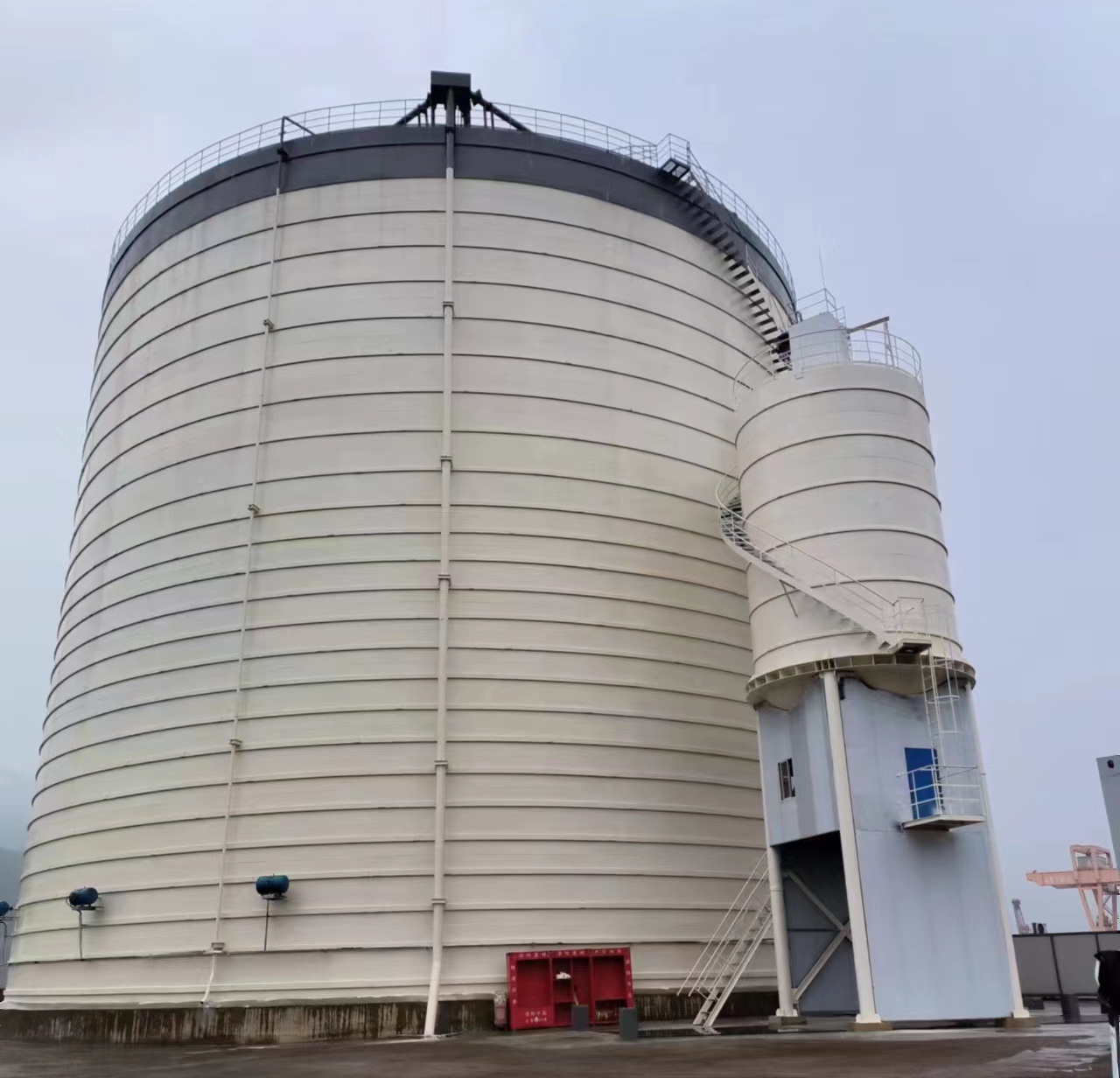 杨陵10万吨水泥钢板库